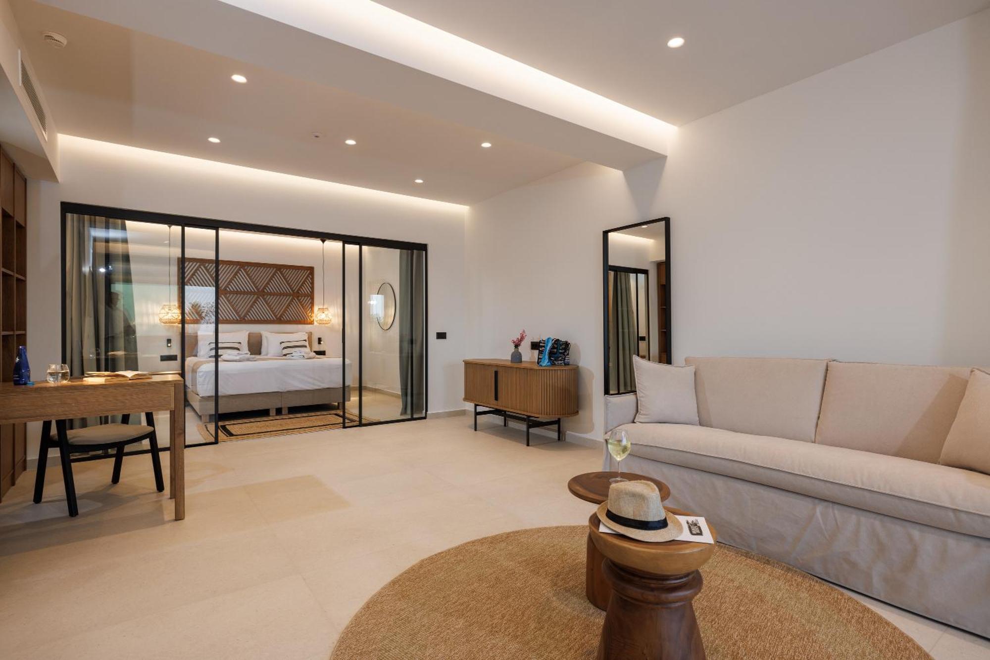 Deos Luxury Suites - Adults Only Hersonissos  Ngoại thất bức ảnh