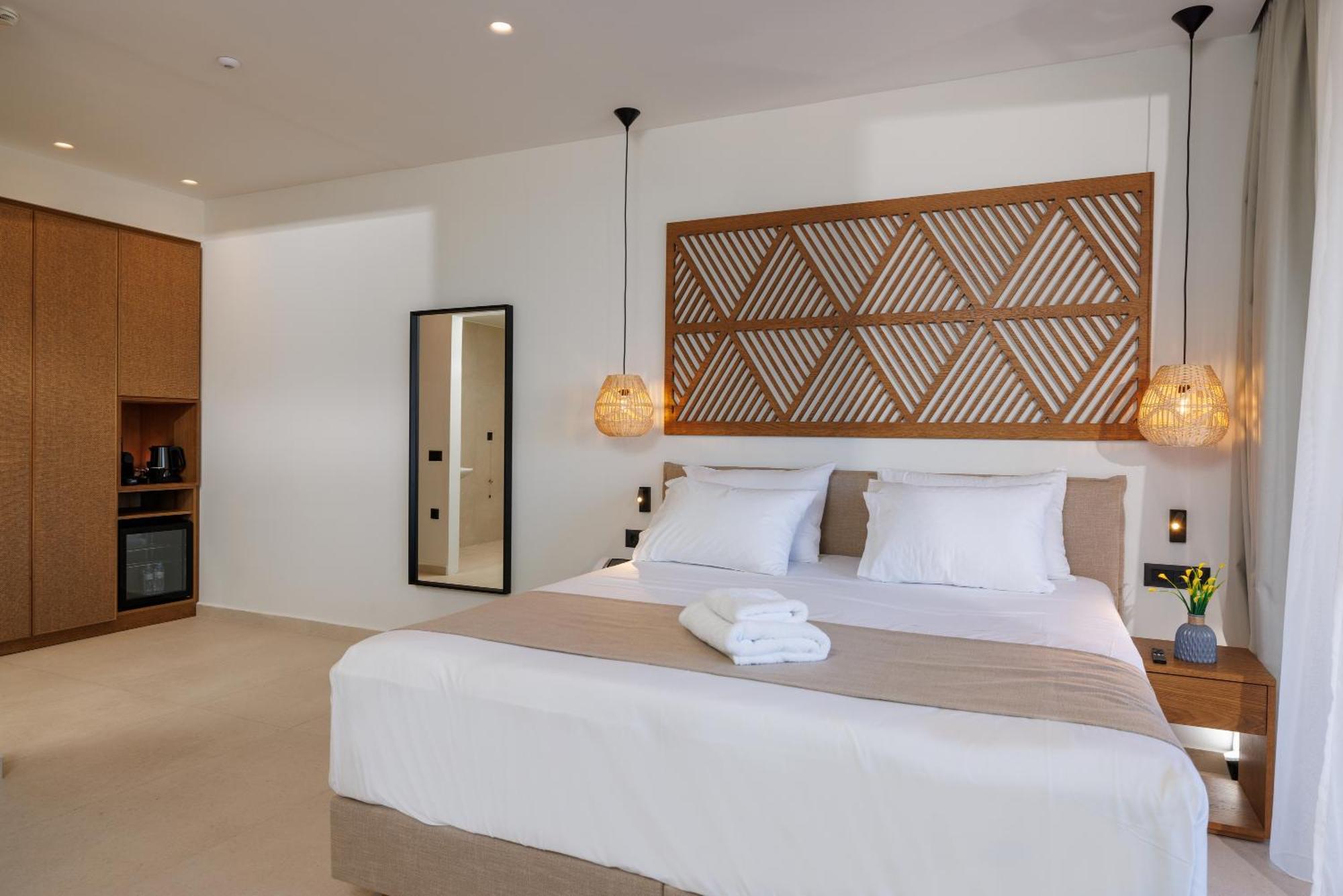 Deos Luxury Suites - Adults Only Hersonissos  Ngoại thất bức ảnh